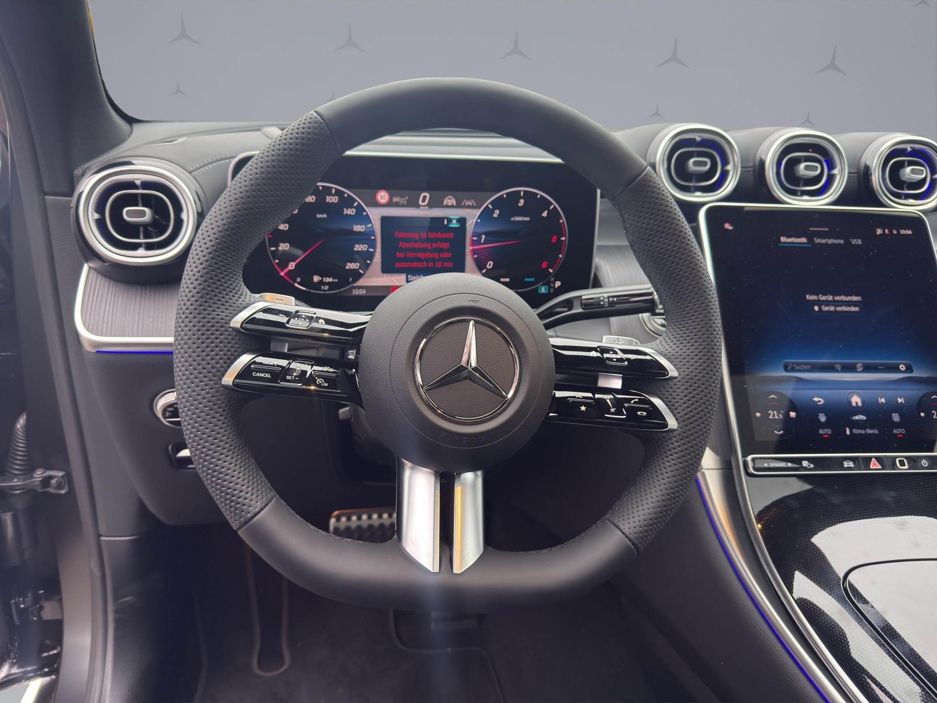 MERCEDES-BENZ GLC 220 d AMG Line 4matic-image-11