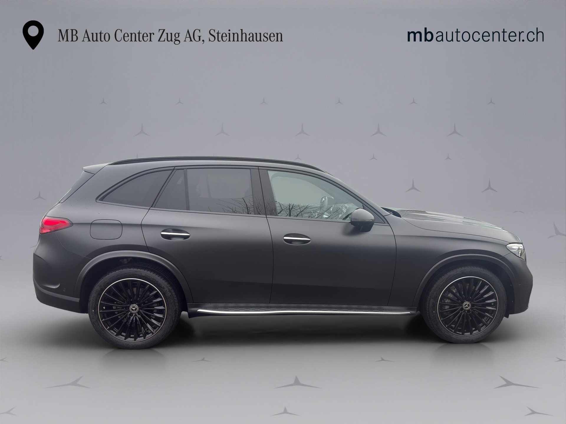 MERCEDES-BENZ GLC 220 d AMG Line 4matic-image-7
