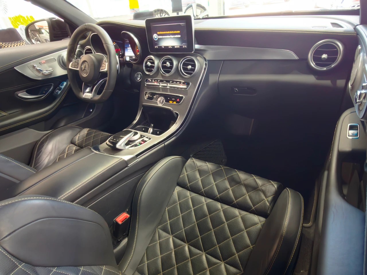 MERCEDES-BENZ C 63 S AMG Coupé EDITION 1-image-10