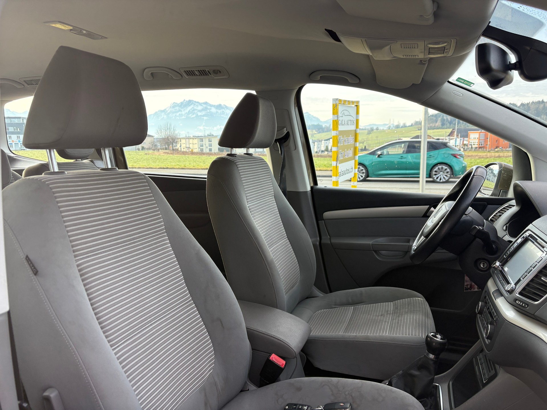 SEAT Alhambra 2.0 TDI E_Ecomotive Style-image-12