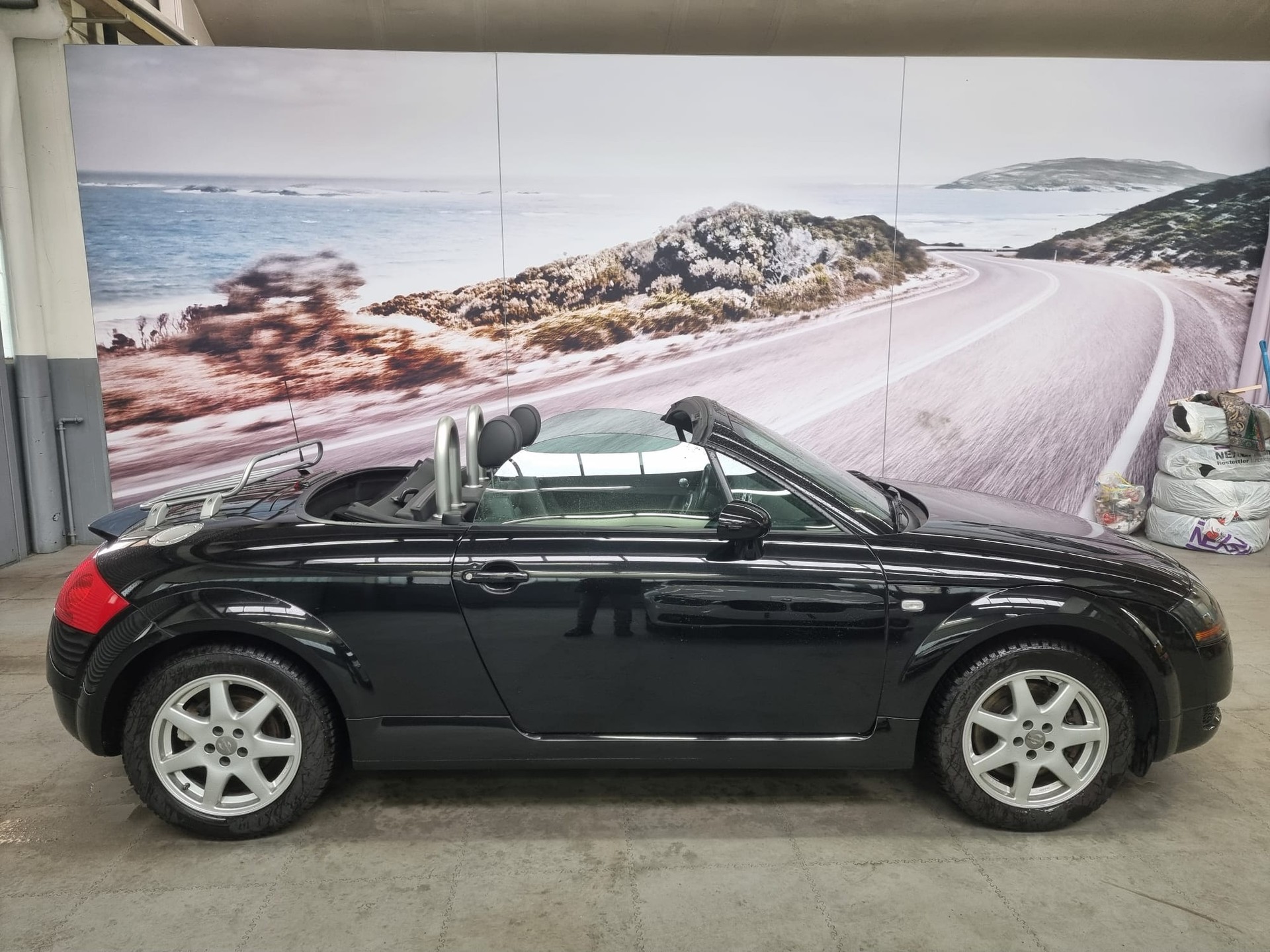 AUDI TT Roadster 1.8 T quattro-image-4