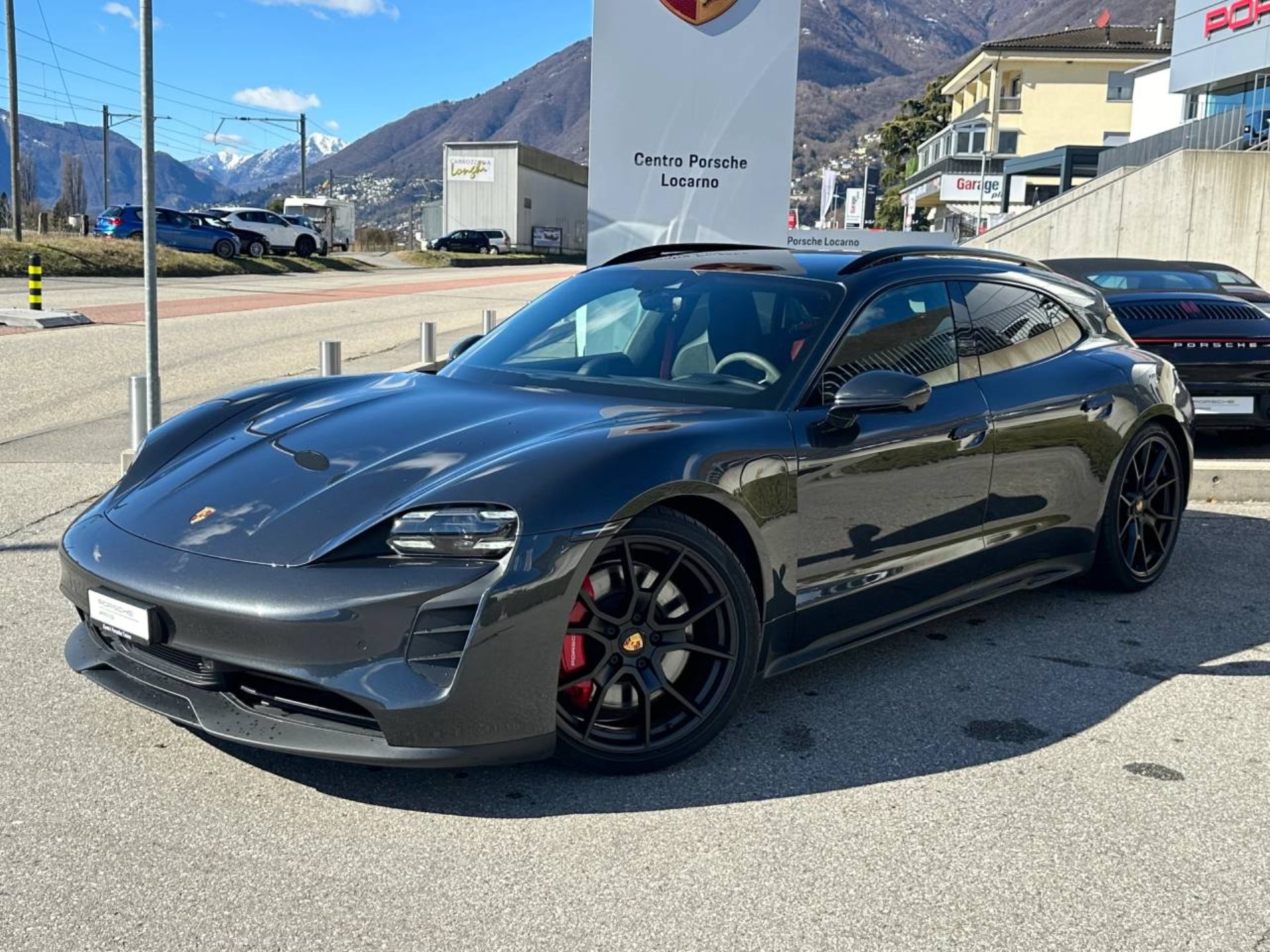 PORSCHE Taycan GTS Sport Turismo (MY23)