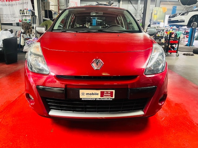 RENAULT Clio 1.2 16V Turbo Night&Day-image-6