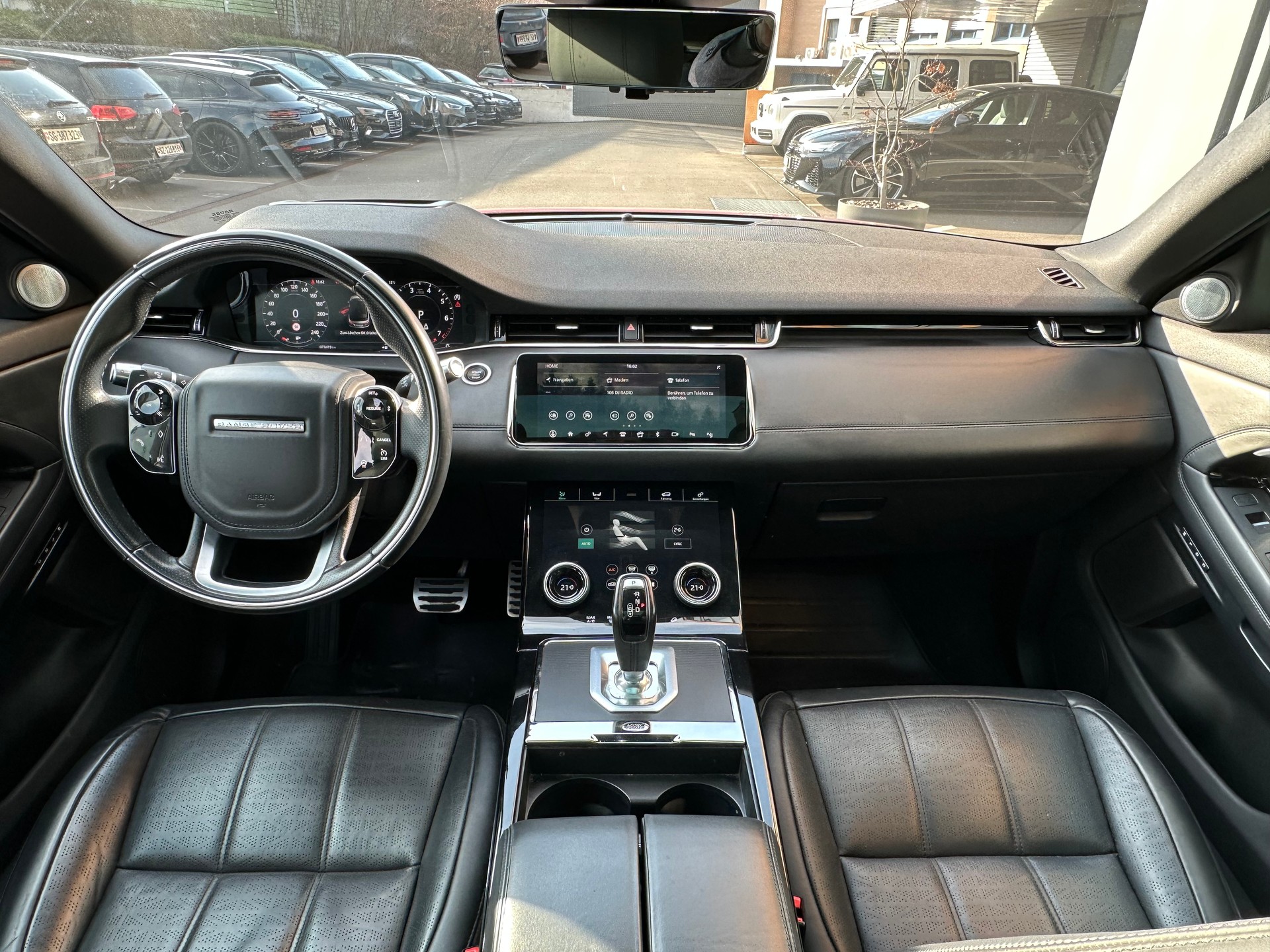 LAND ROVER Range Rover Evoque R-Dynamic P 250 HSE AT9 / Pano-Dach,SItz+Lenkradheiz/ACC/PDC+Kamera,Head-UP,-image-9