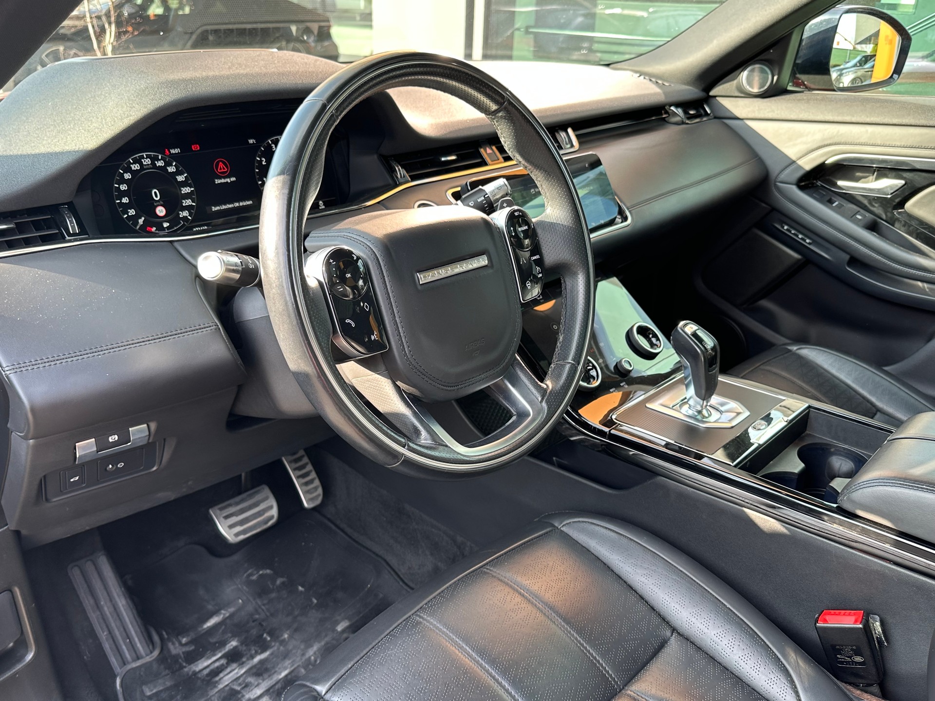 LAND ROVER Range Rover Evoque R-Dynamic P 250 HSE AT9 / Pano-Dach,SItz+Lenkradheiz/ACC/PDC+Kamera,Head-UP,-image-7