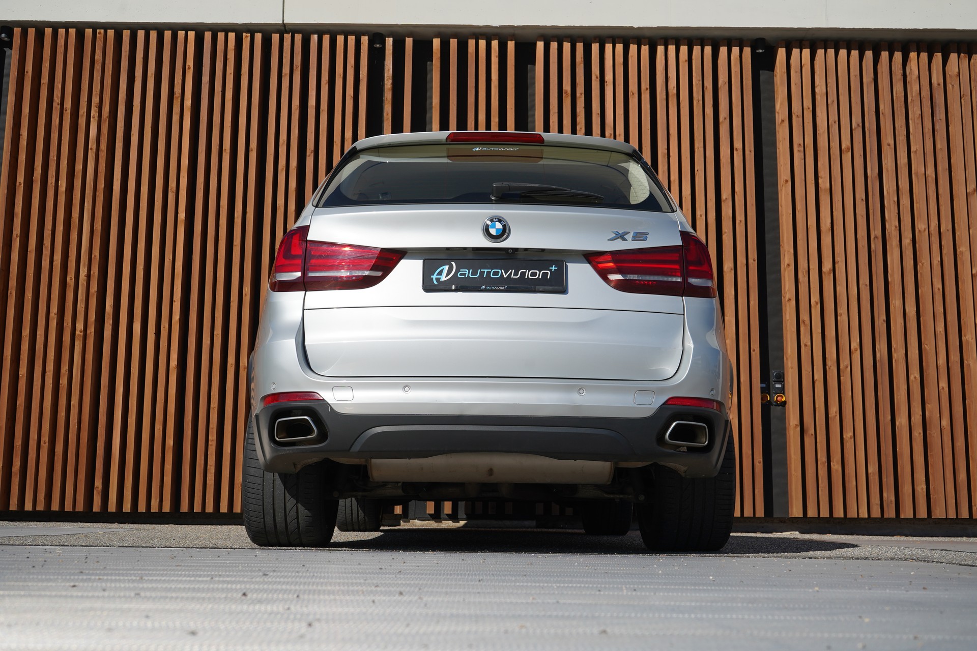 BMW X5 xDRIVE 40d STEPTRONIC X-LINE l 313 PS-image-13