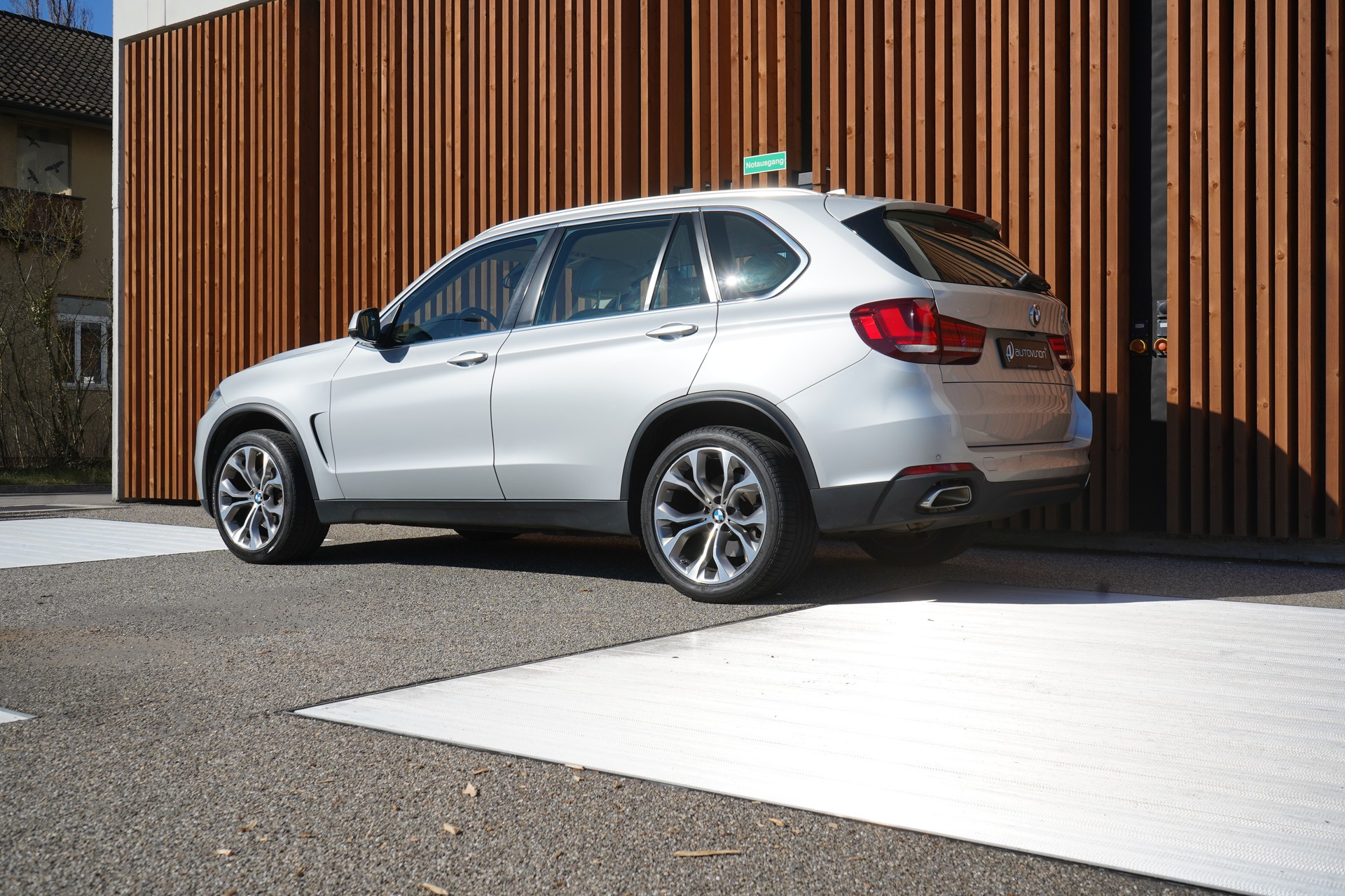 BMW X5 xDRIVE 40d STEPTRONIC X-LINE l 313 PS-image-8