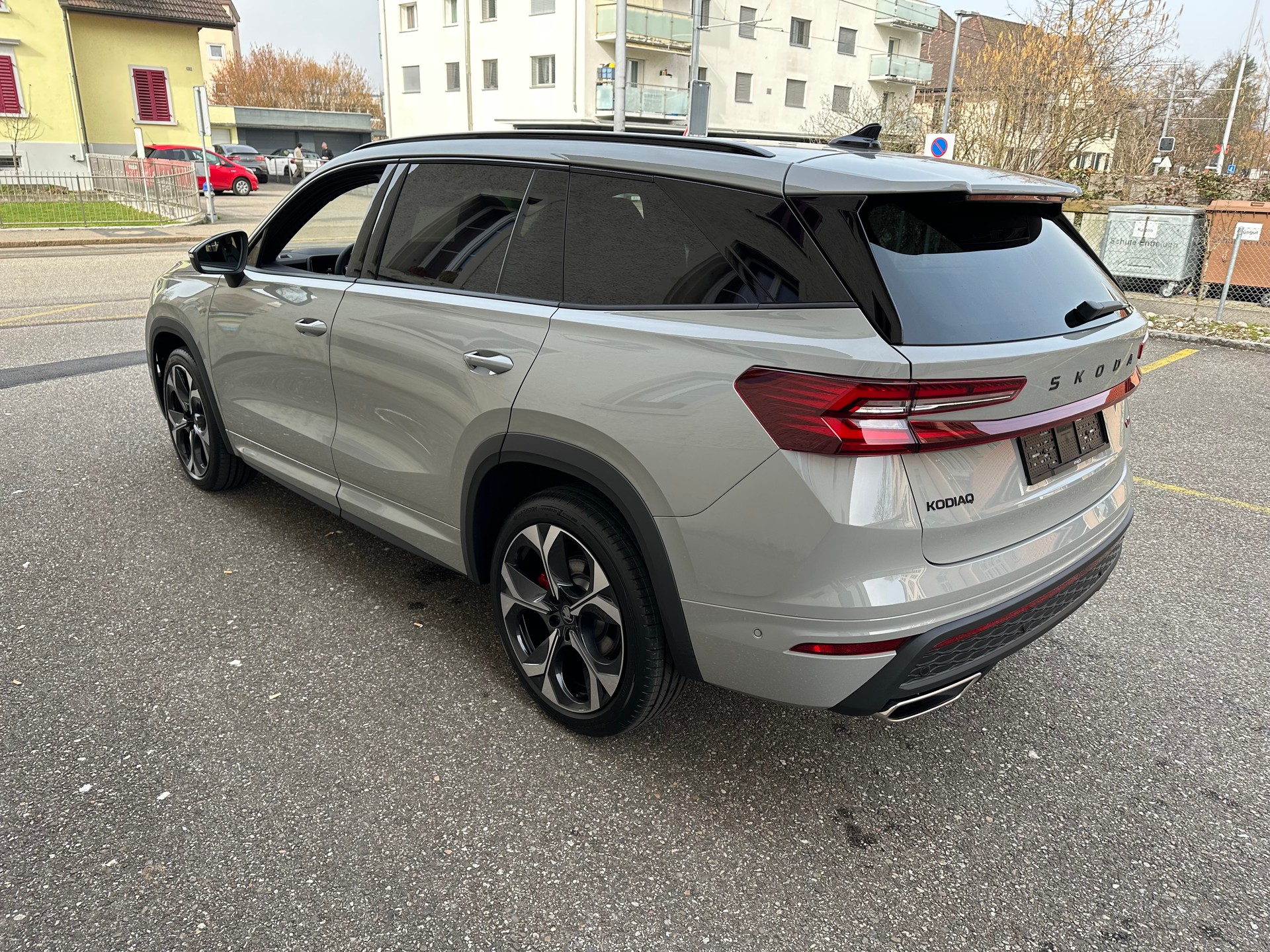 SKODA Kodiaq 2.0 TSI RS 4x4-image-4