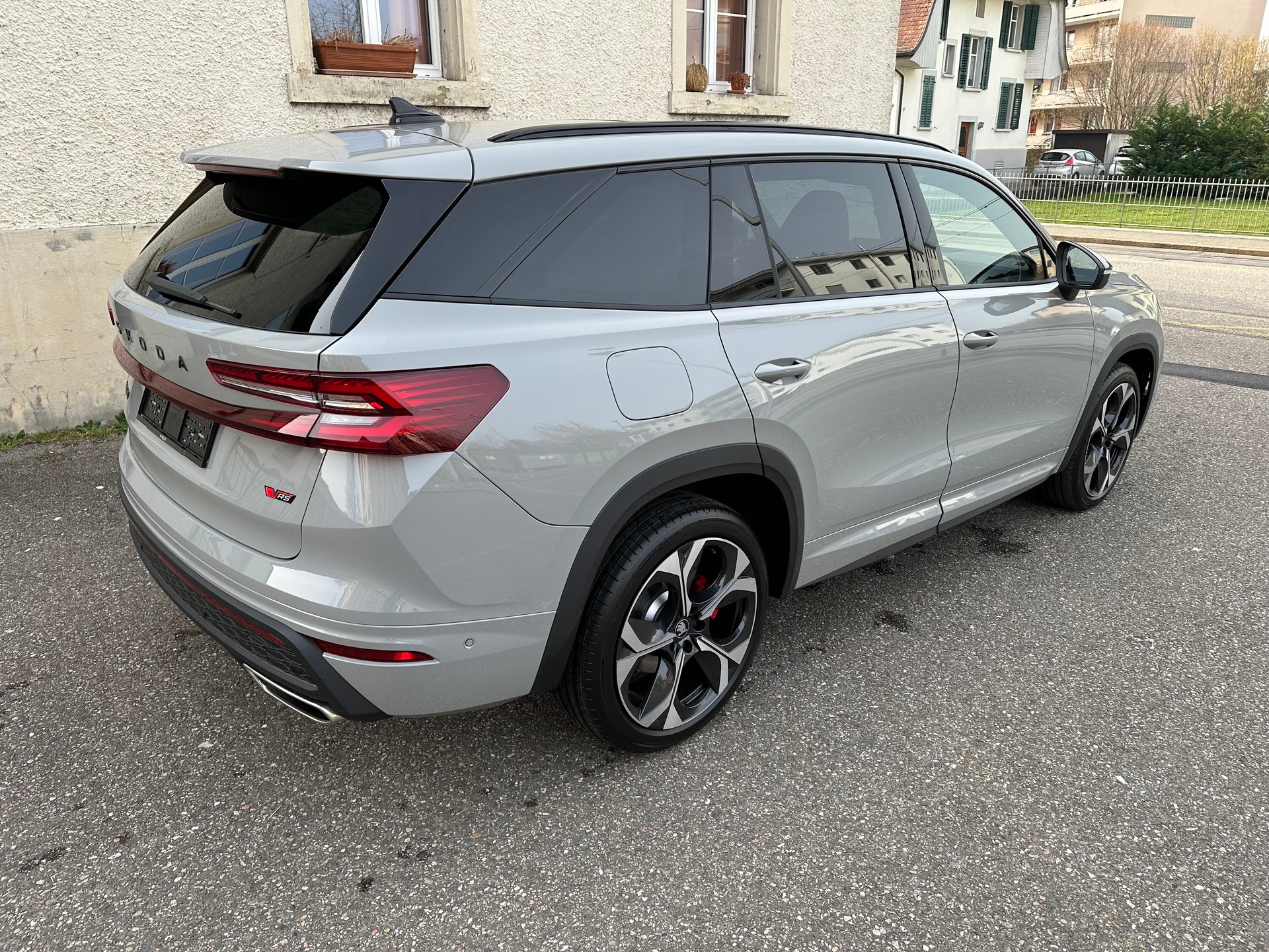 SKODA Kodiaq 2.0 TSI RS 4x4-image-3
