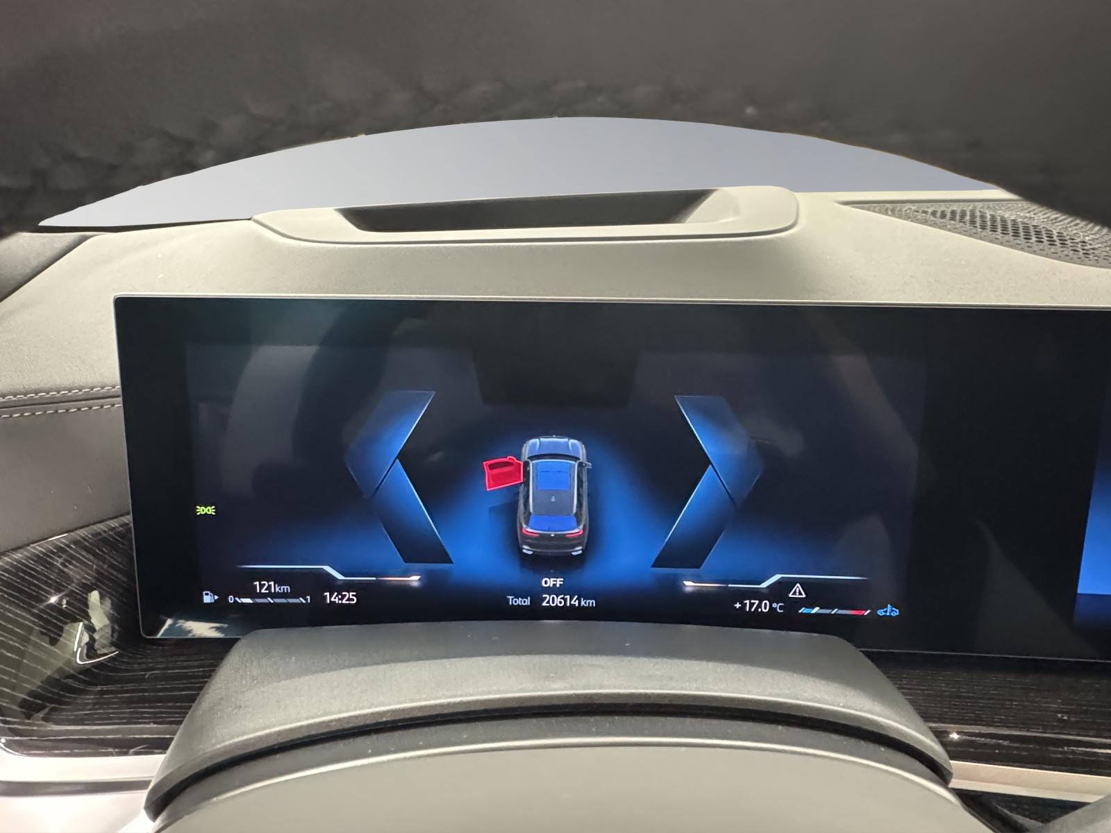 BMW X5 40i xDrive SAG-image-16