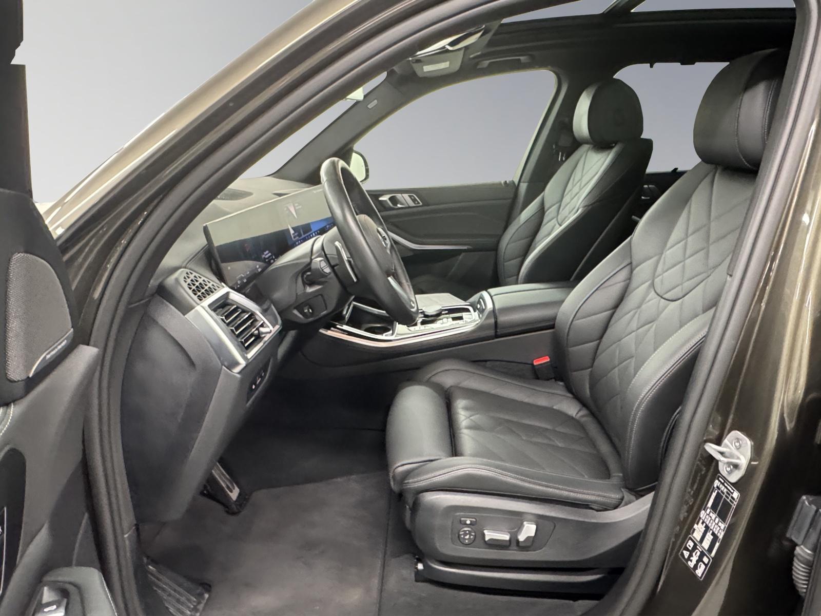 BMW X5 40i xDrive SAG-image-10