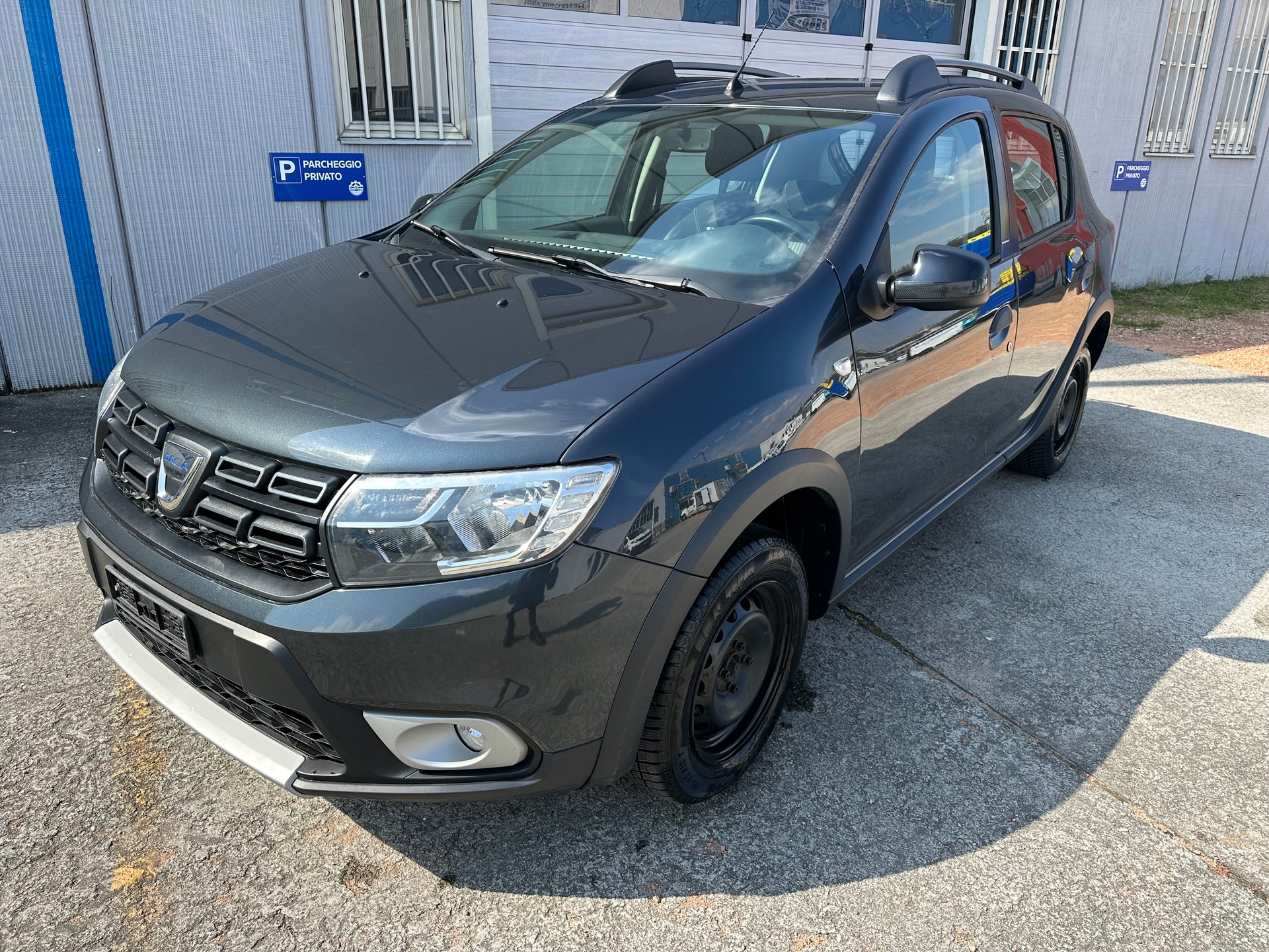 DACIA Sandero TCe 90 Stepway Unlimited 2-image-1