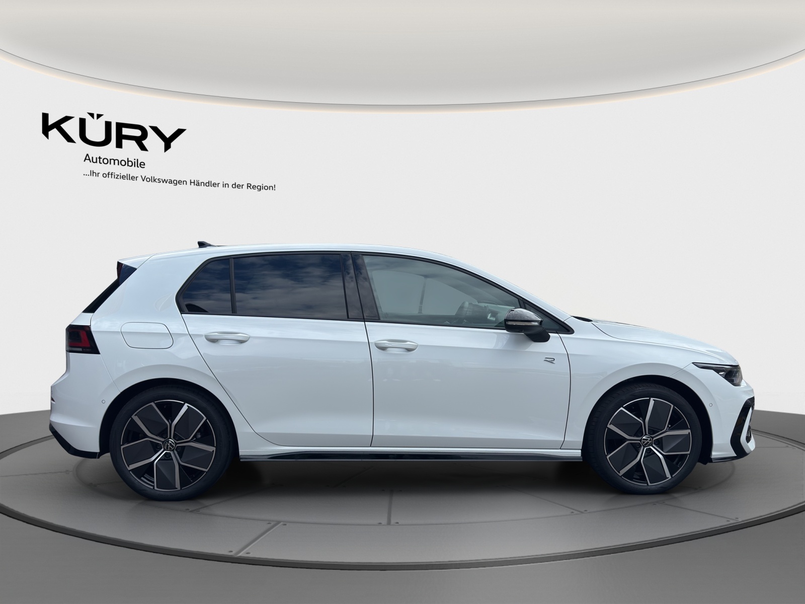 VW Golf 2.0 TSI R-Line DSG 4 Motion-image-3