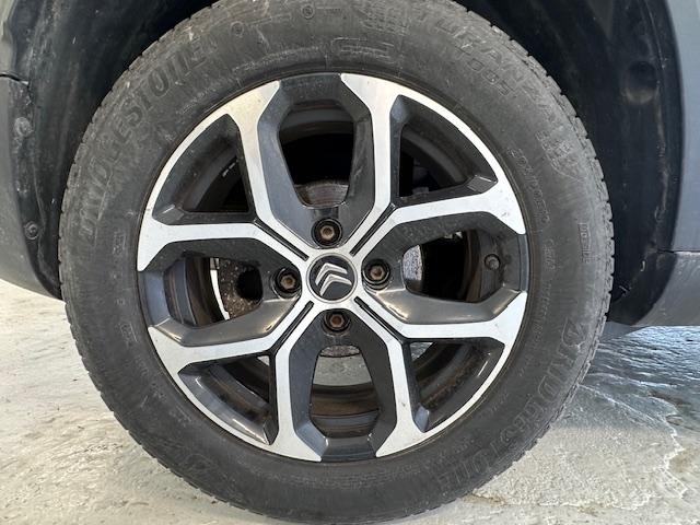 CITROEN C3 Aircross 1.2 PureTech 130 Shine-image-13