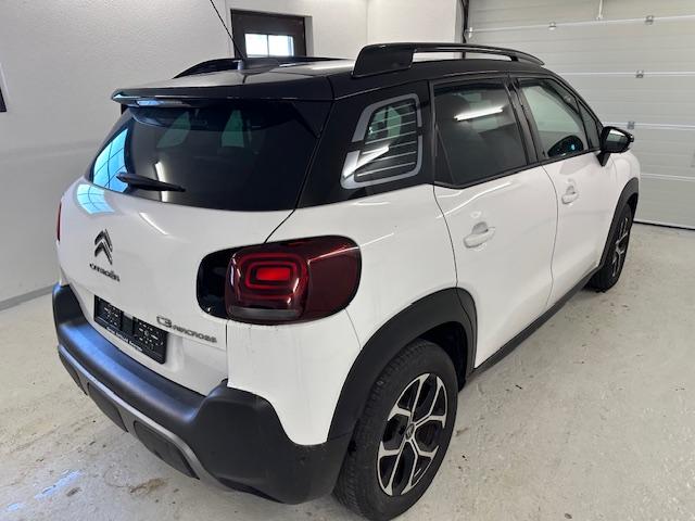 CITROEN C3 Aircross 1.2 PureTech 130 Shine-image-1