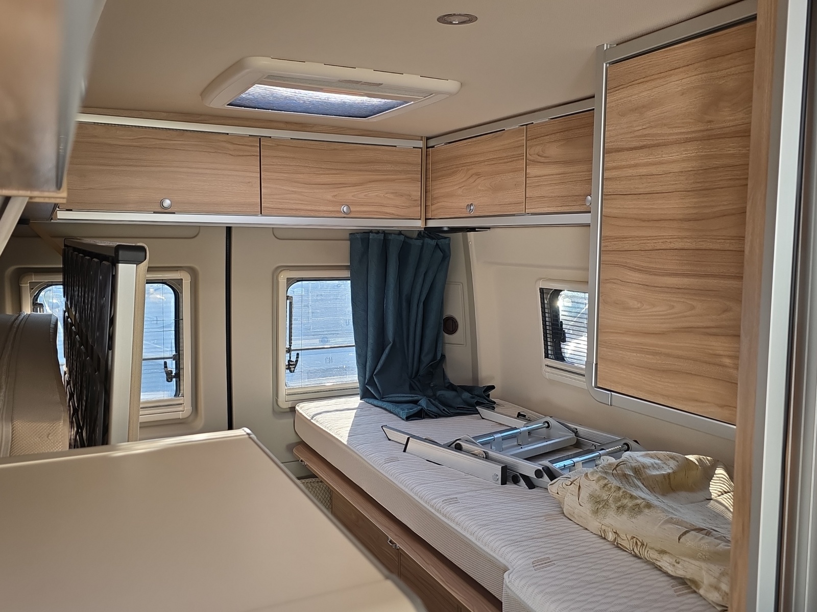 FIAT Hymer Yellowstone-image-11