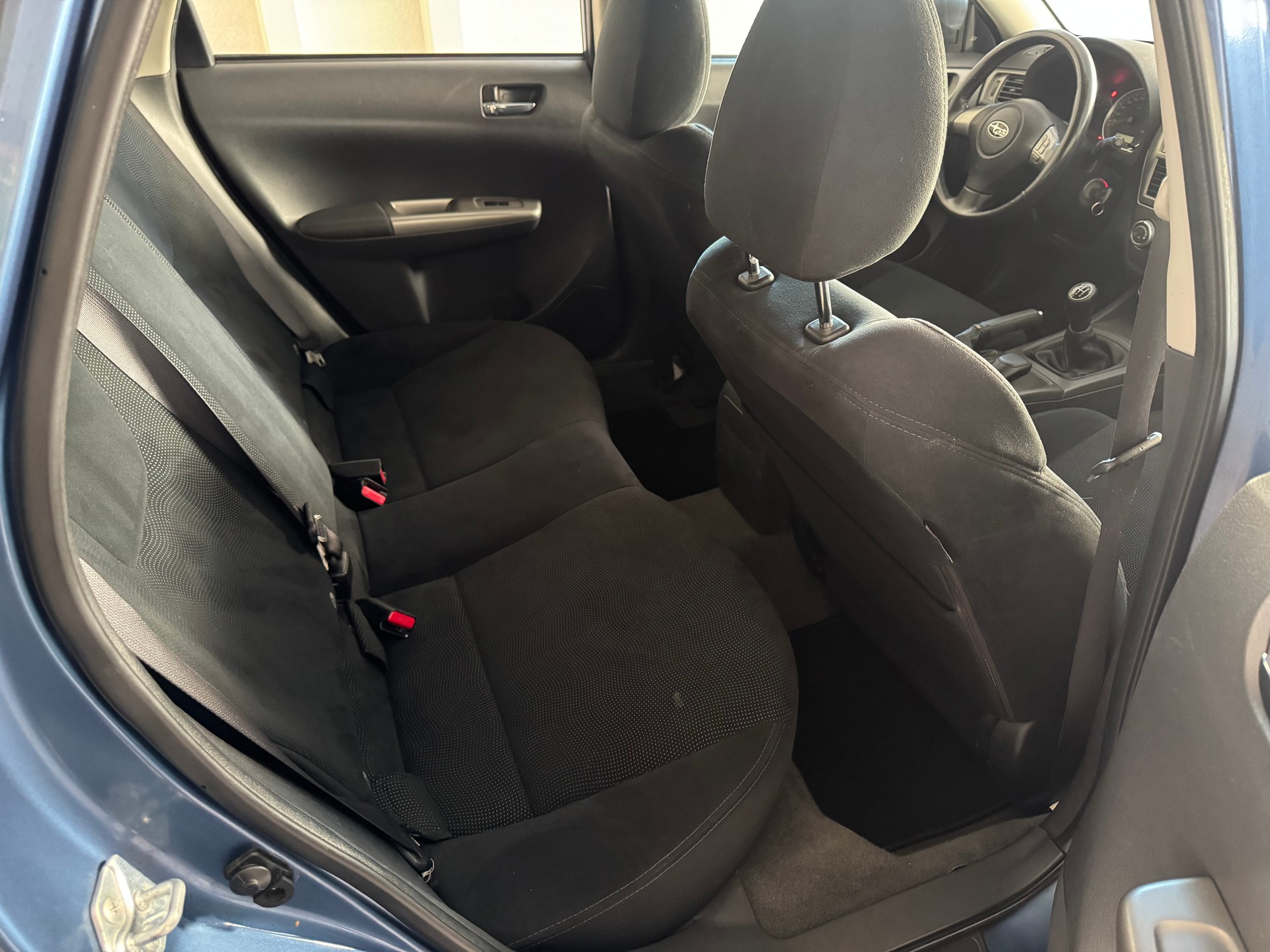 SUBARU Impreza 1.5R Swiss-image-12