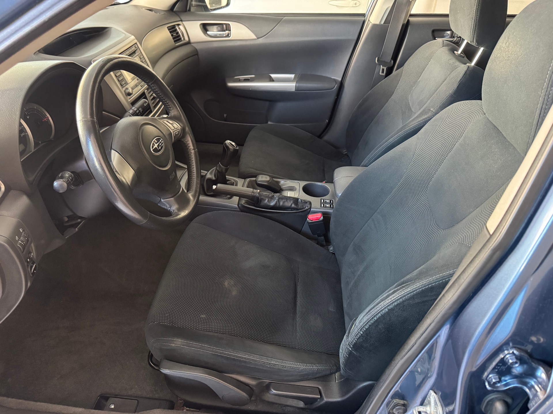 SUBARU Impreza 1.5R Swiss-image-9