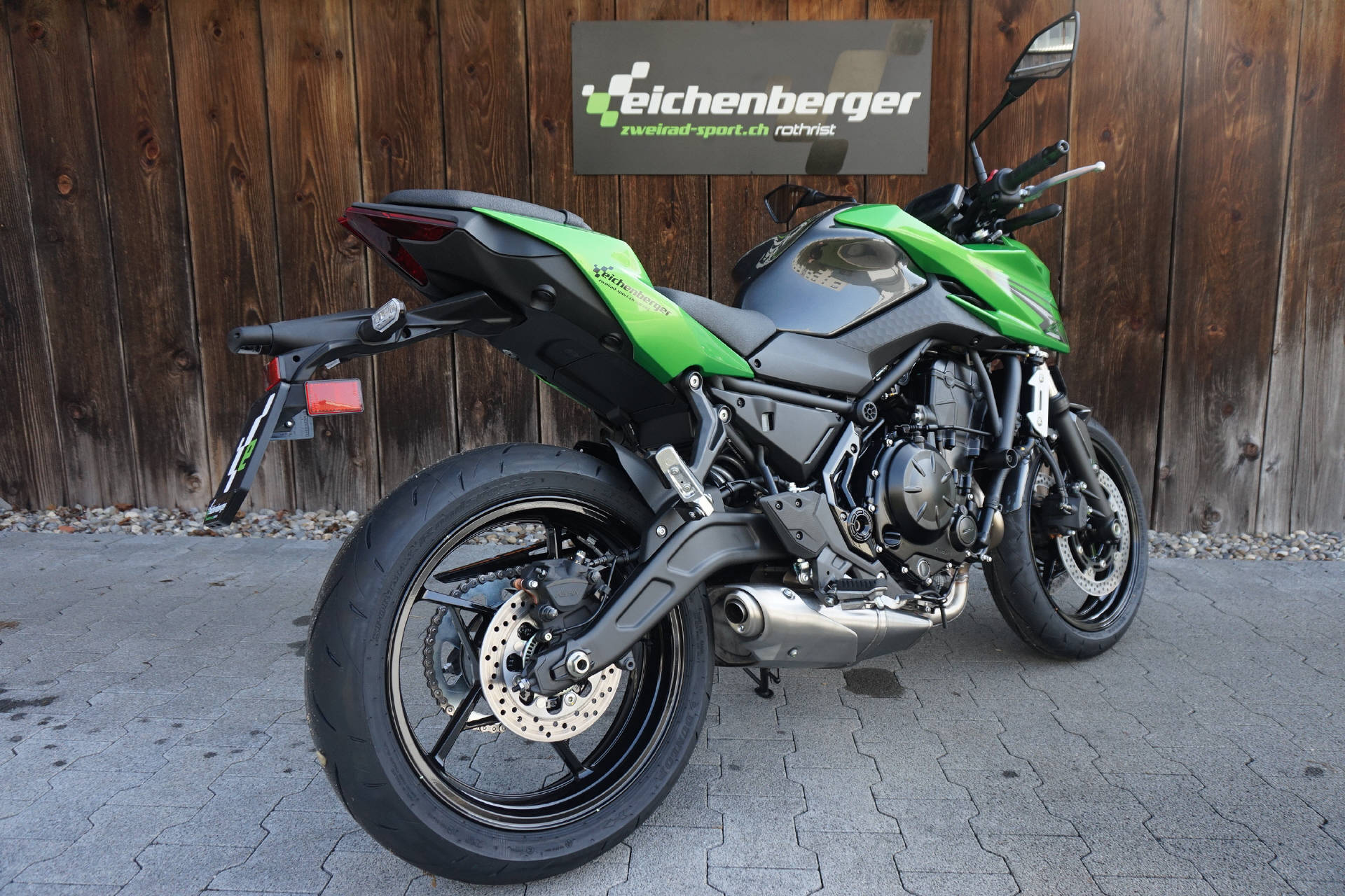 KAWASAKI Z 650 S ABS (35kW/50kW) MY26-showroom-element-3