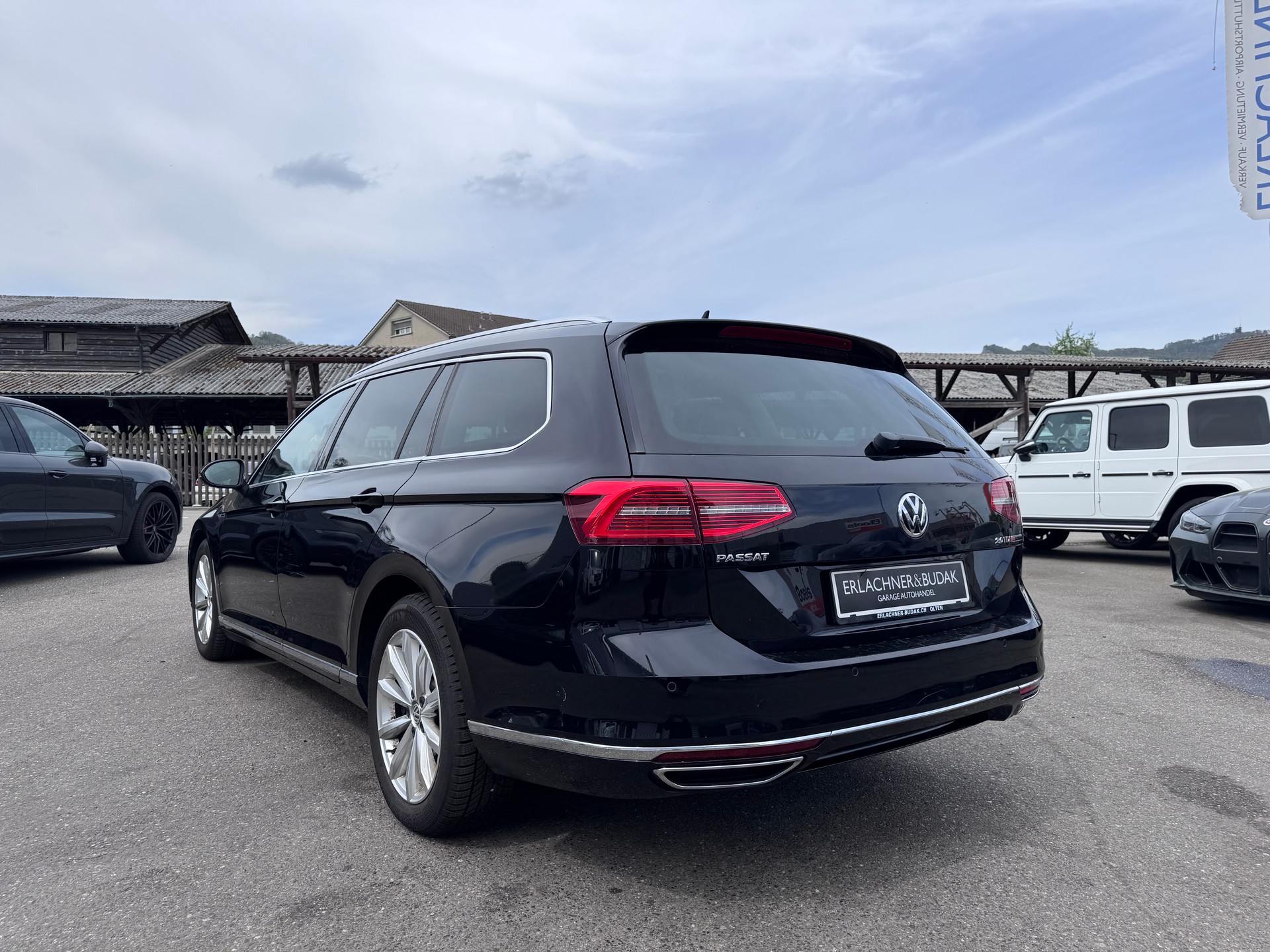 VW Passat Variant 2.0 TDI BMT High. DSG 4Motion-image-3