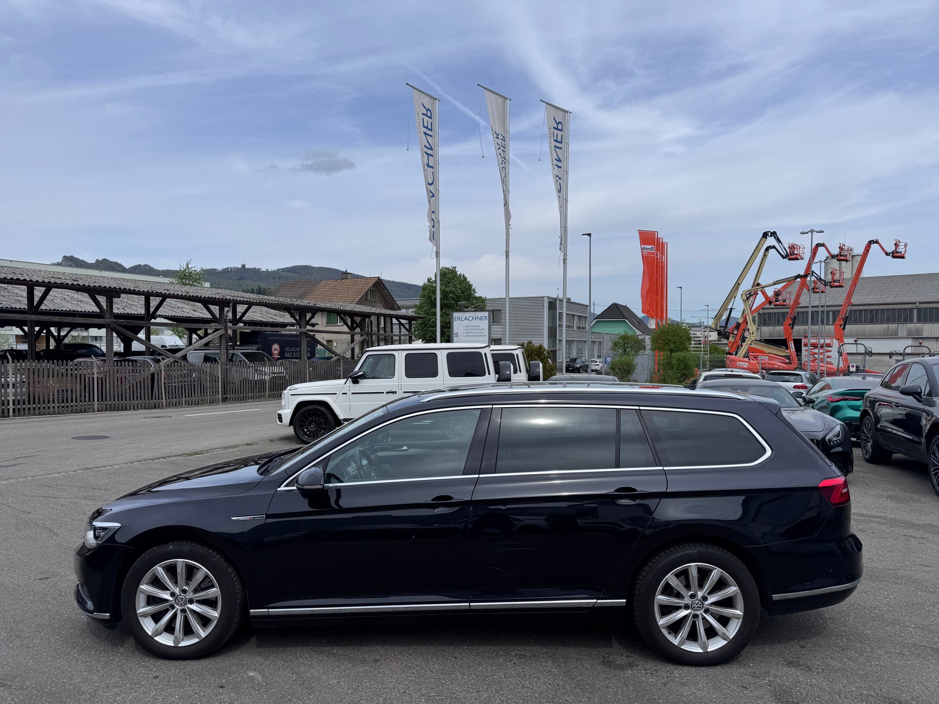 VW Passat Variant 2.0 TDI BMT High. DSG 4Motion-image-2