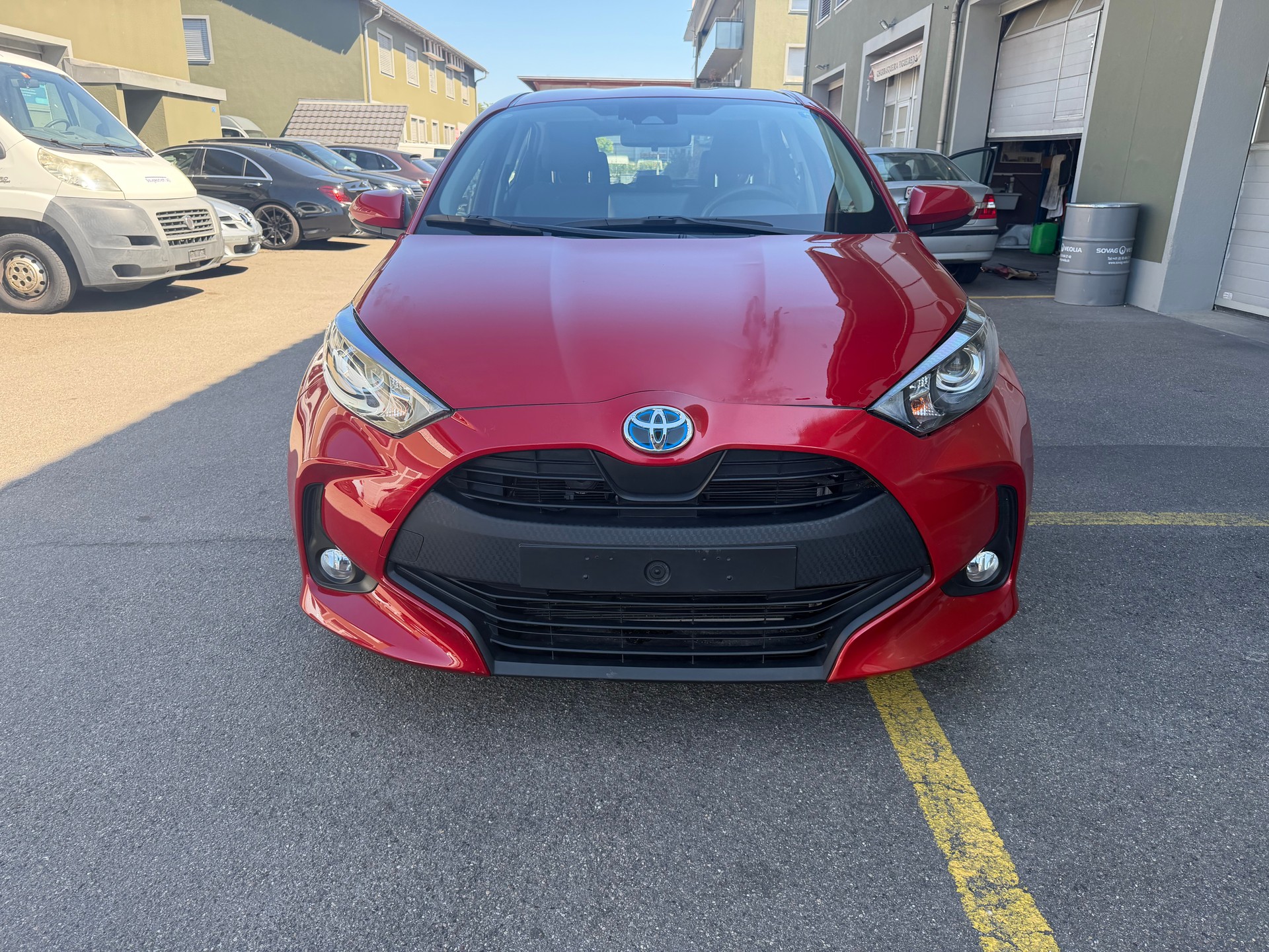 TOYOTA Yaris 1.5 Comfort e-CVT-image-0