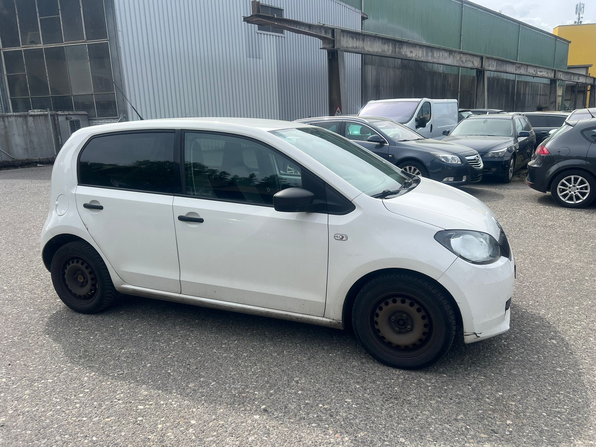 SKODA Citigo 1.0 G-tec Active-image-8