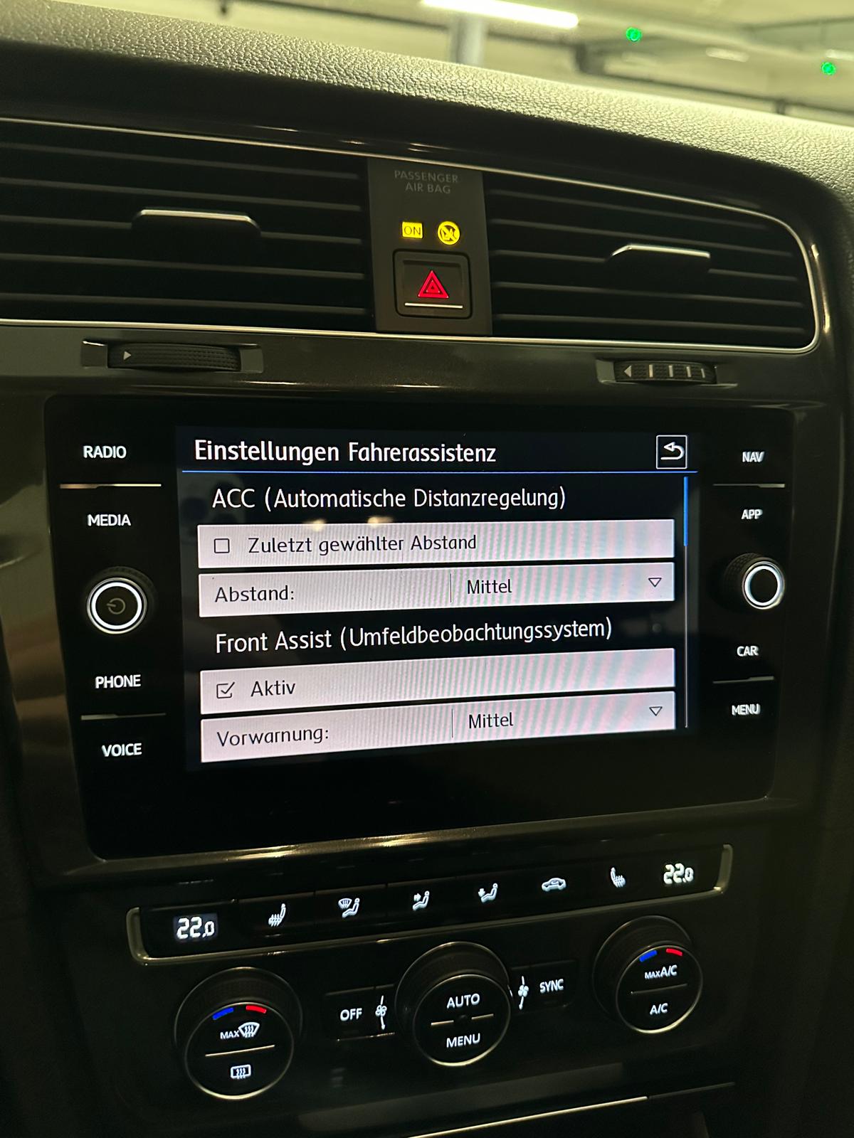 VW Golf Variant 1.4 TSI Comfortline-image-8