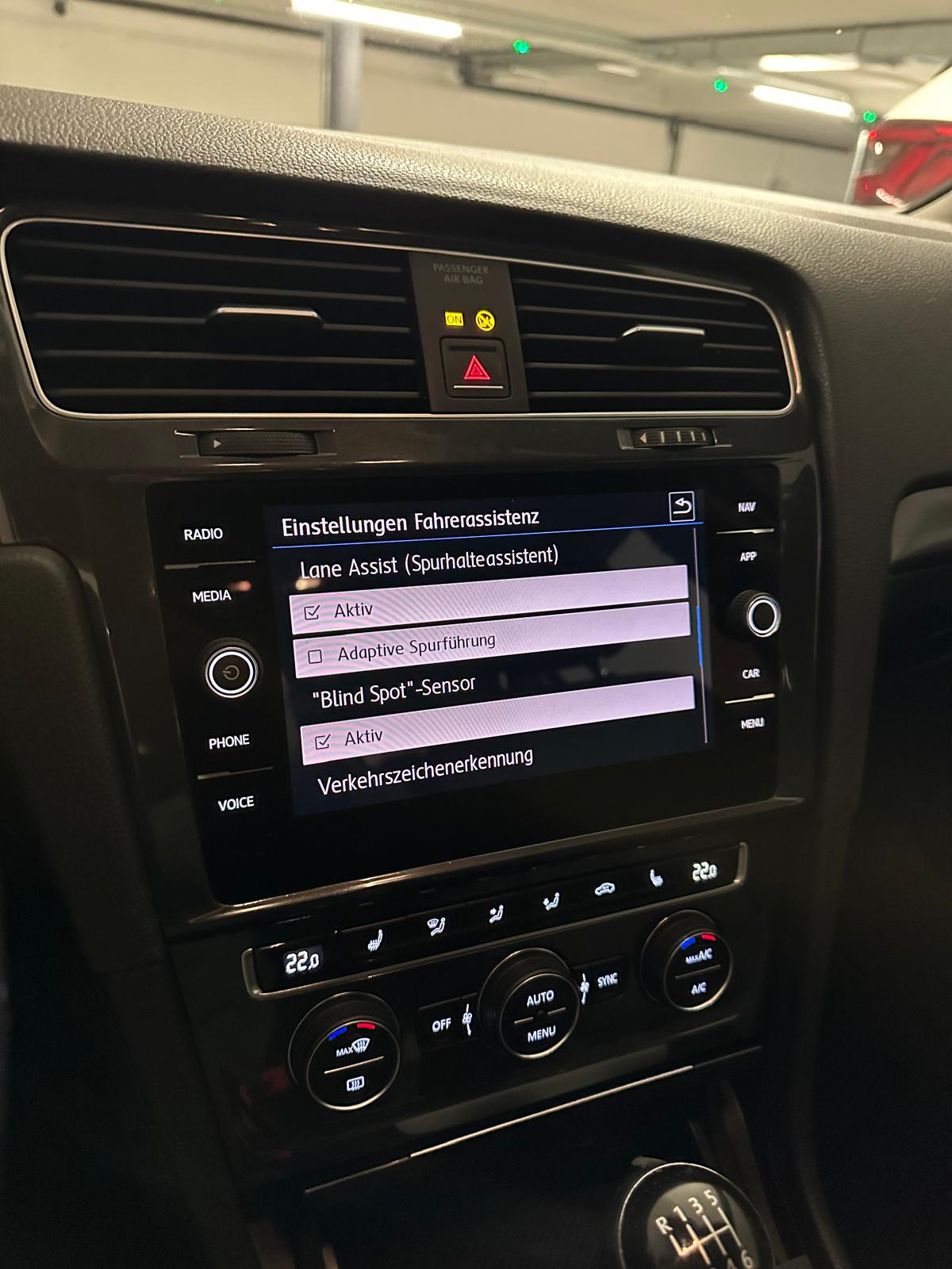VW Golf Variant 1.4 TSI Comfortline-image-9