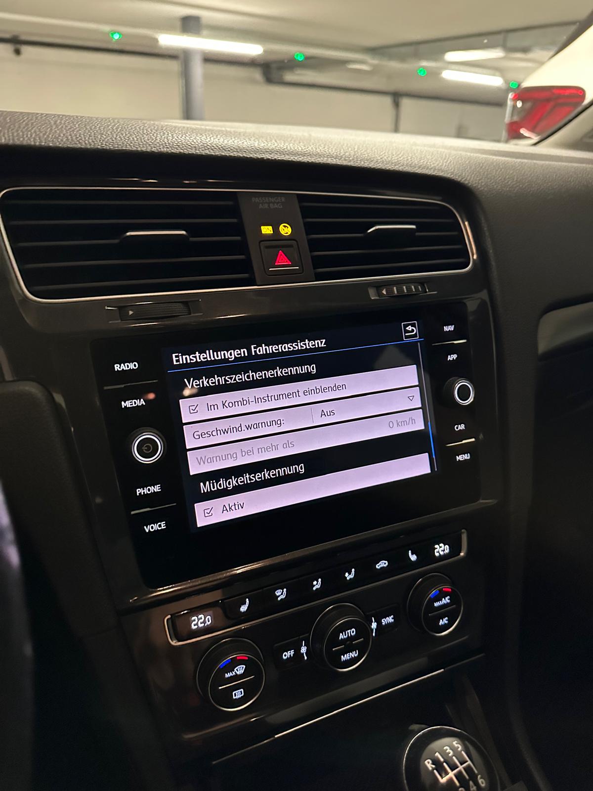 VW Golf Variant 1.4 TSI Comfortline-image-10