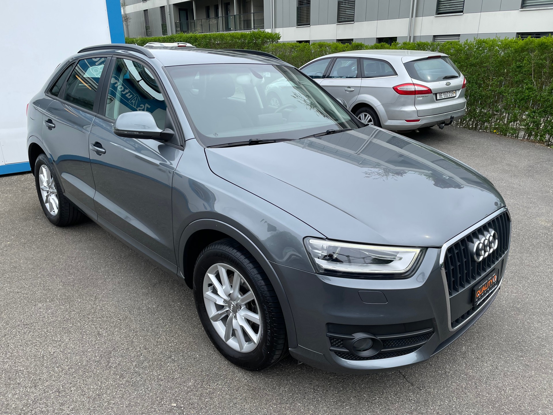 AUDI Q3 1.4 TFSI Start S-tronic-image-4
