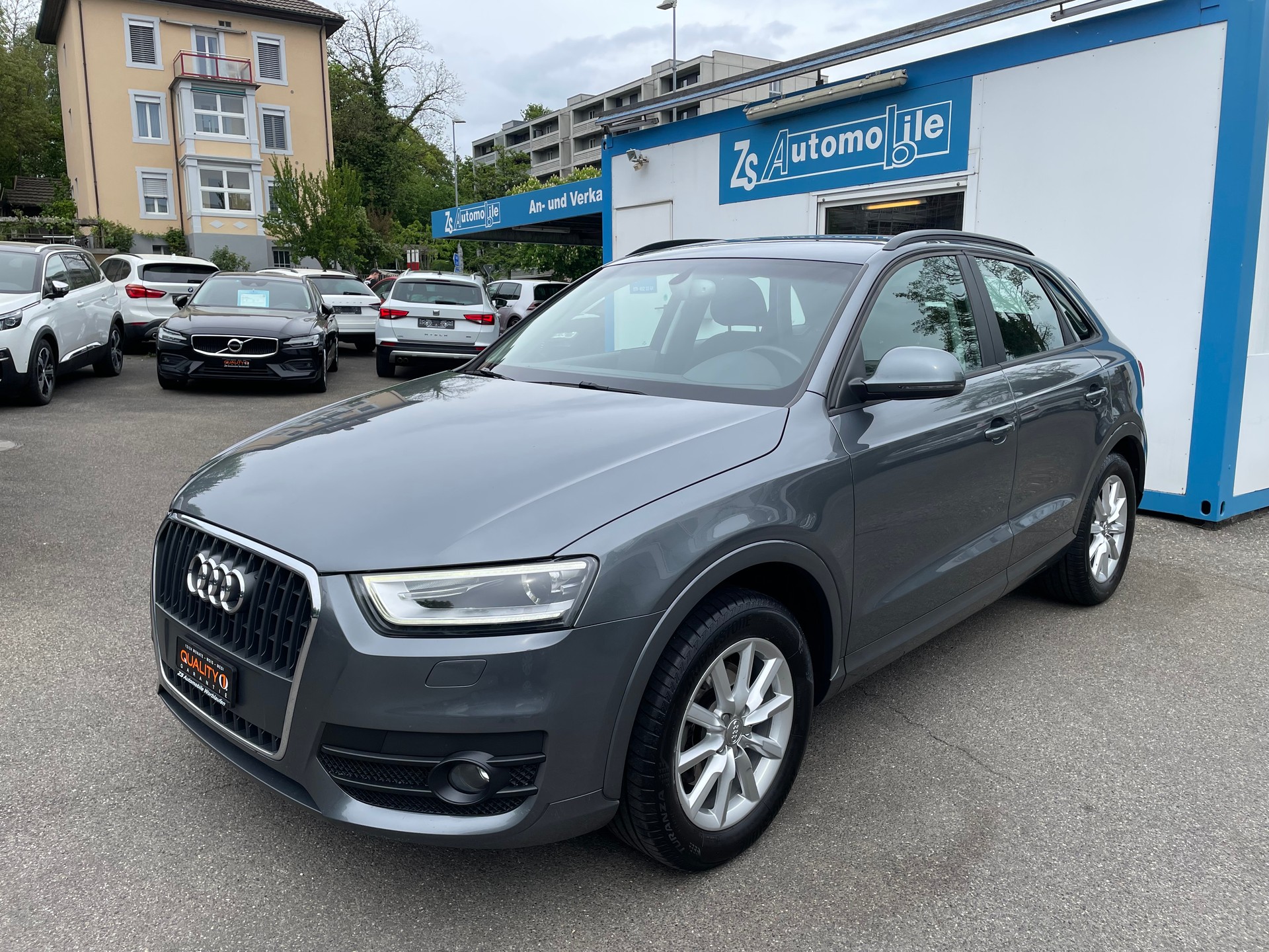 AUDI Q3 1.4 TFSI Start S-tronic-image-0