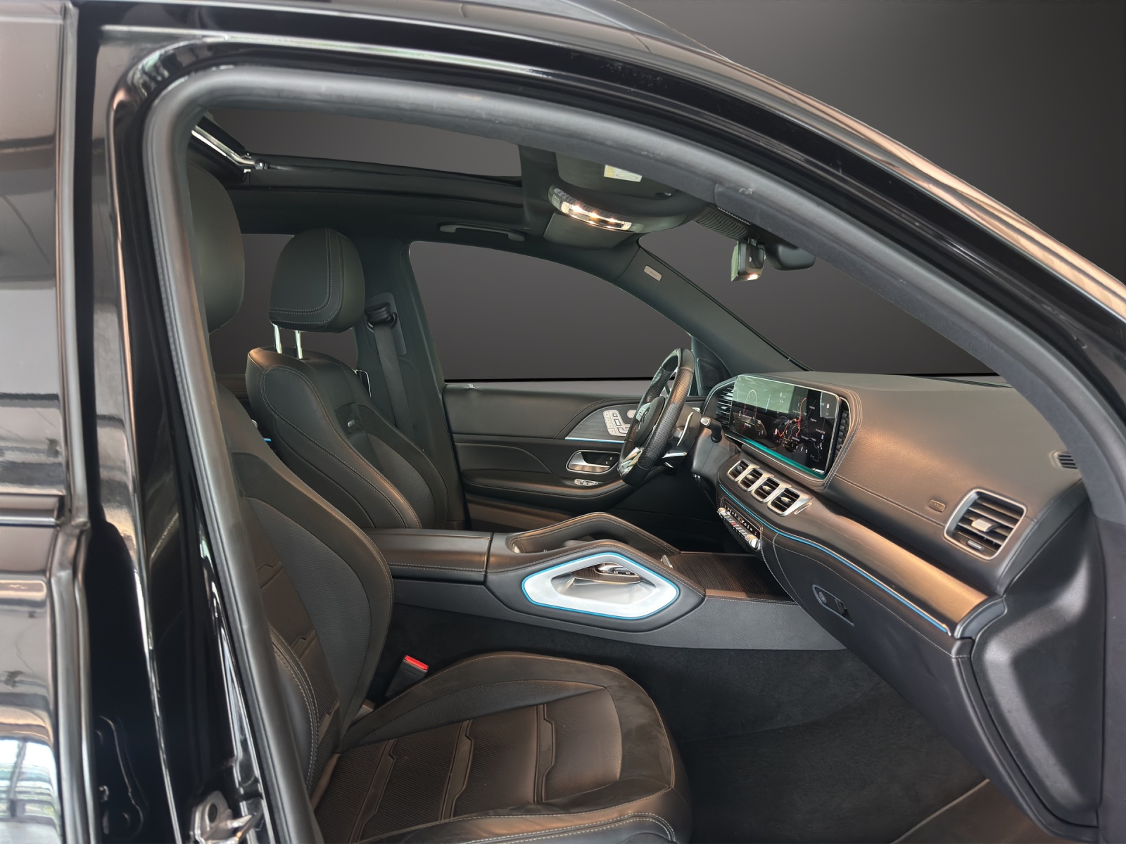 MERCEDES-BENZ GLE 53 AMG 4Matic+-image-10