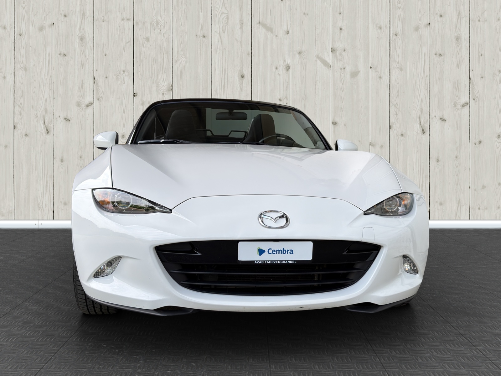 MAZDA MX-5 SKYACTIV-G 131 Challenge-image-1