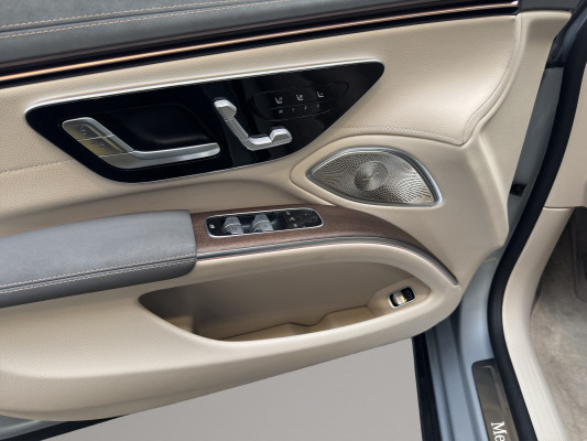 MERCEDES-BENZ EQS 450+ Electric Art-image-9