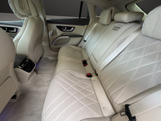 MERCEDES-BENZ EQS 450+ Electric Art-image-10