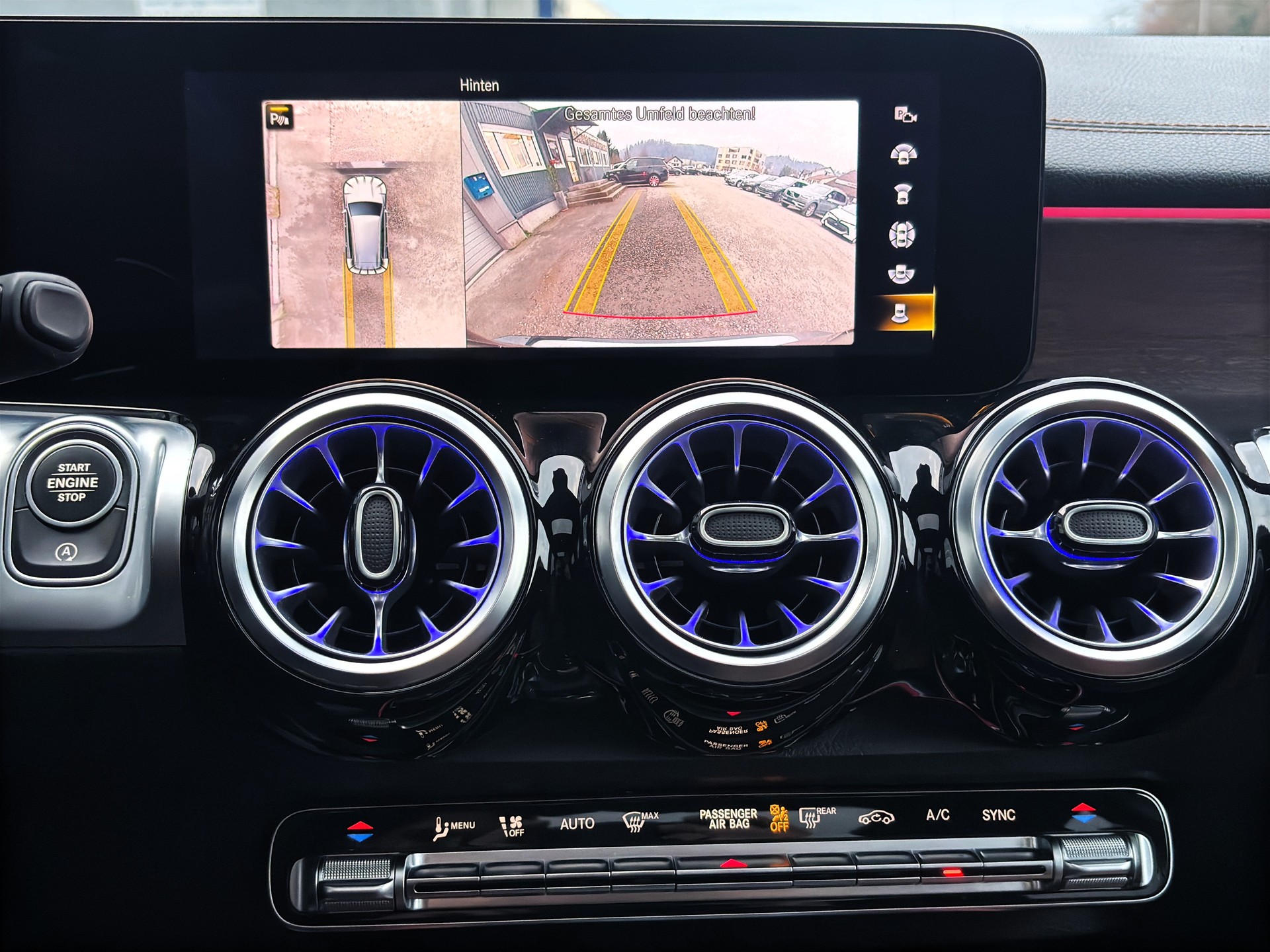 MERCEDES-BENZ GLB *35 AMG* 4Matic 8G-Tronic-image-12