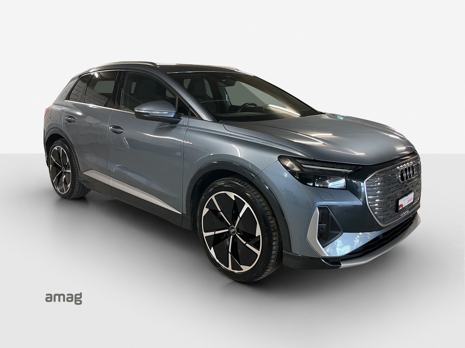 AUDI Q4 e-tron 50 quattro-image-5
