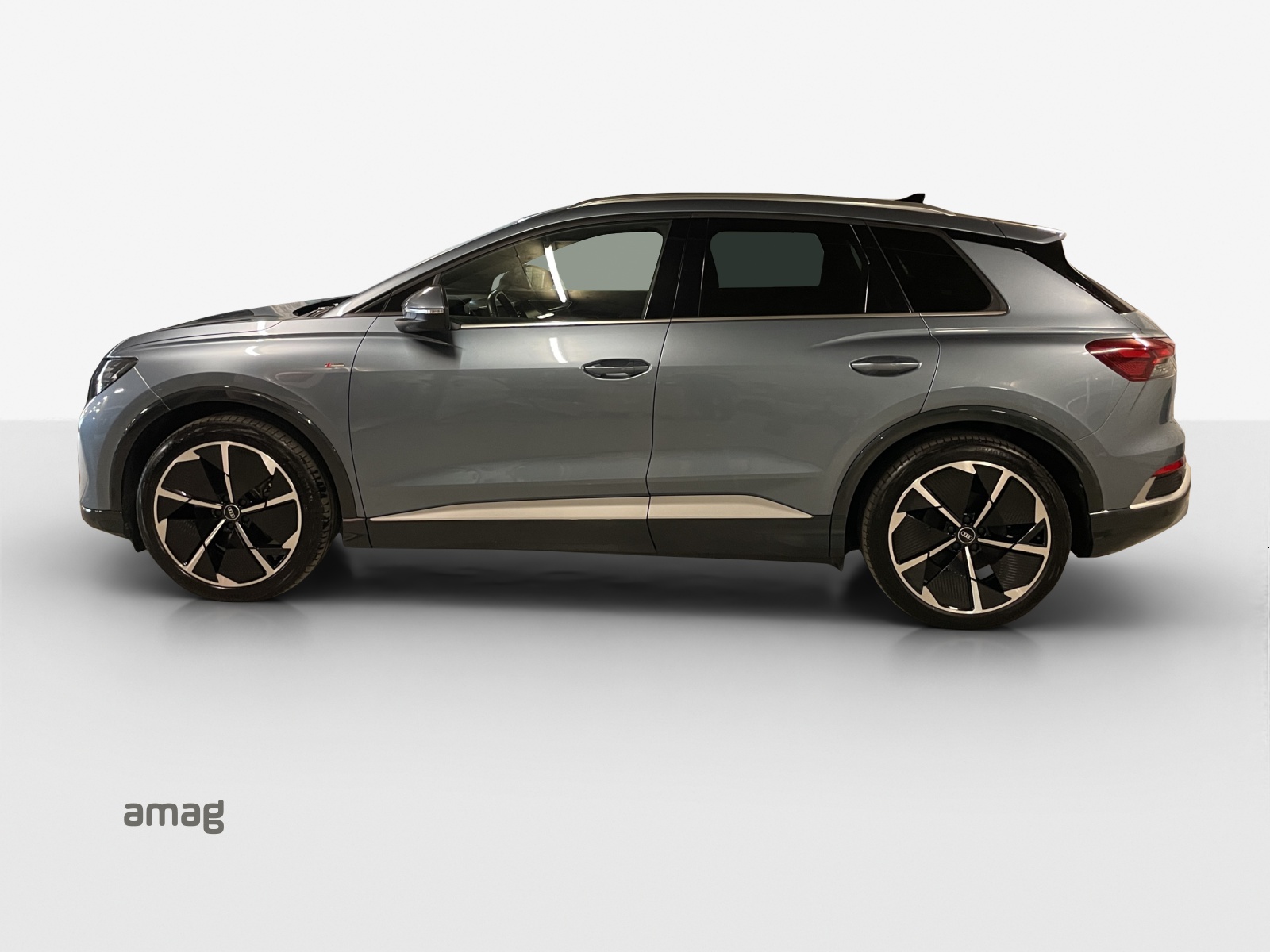 AUDI Q4 e-tron 50 quattro-image-1