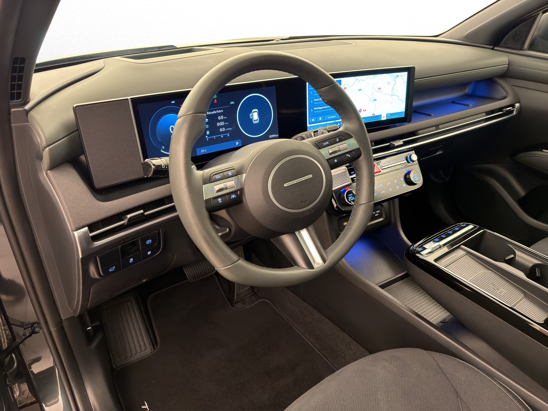 HYUNDAI Tucson 1.6 T-GDi Plug-in Hybrid 20th Anniversary-image-13