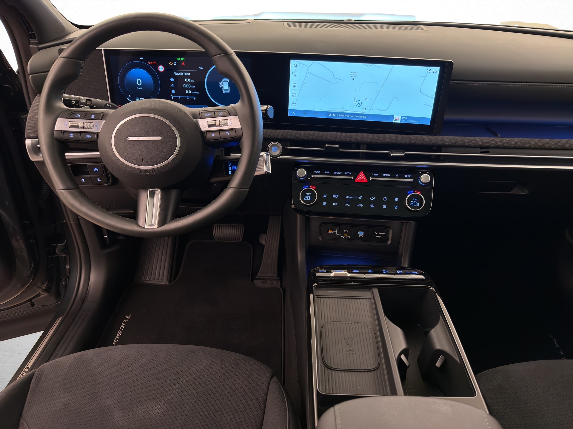 HYUNDAI Tucson 1.6 T-GDi Plug-in Hybrid 20th Anniversary-image-8