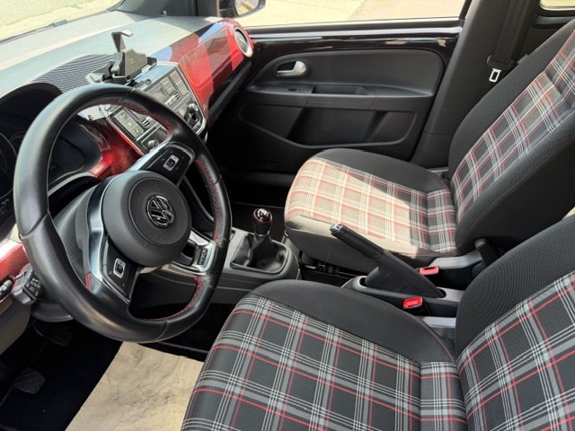 VW Up 1.0 TSI GTI-image-2