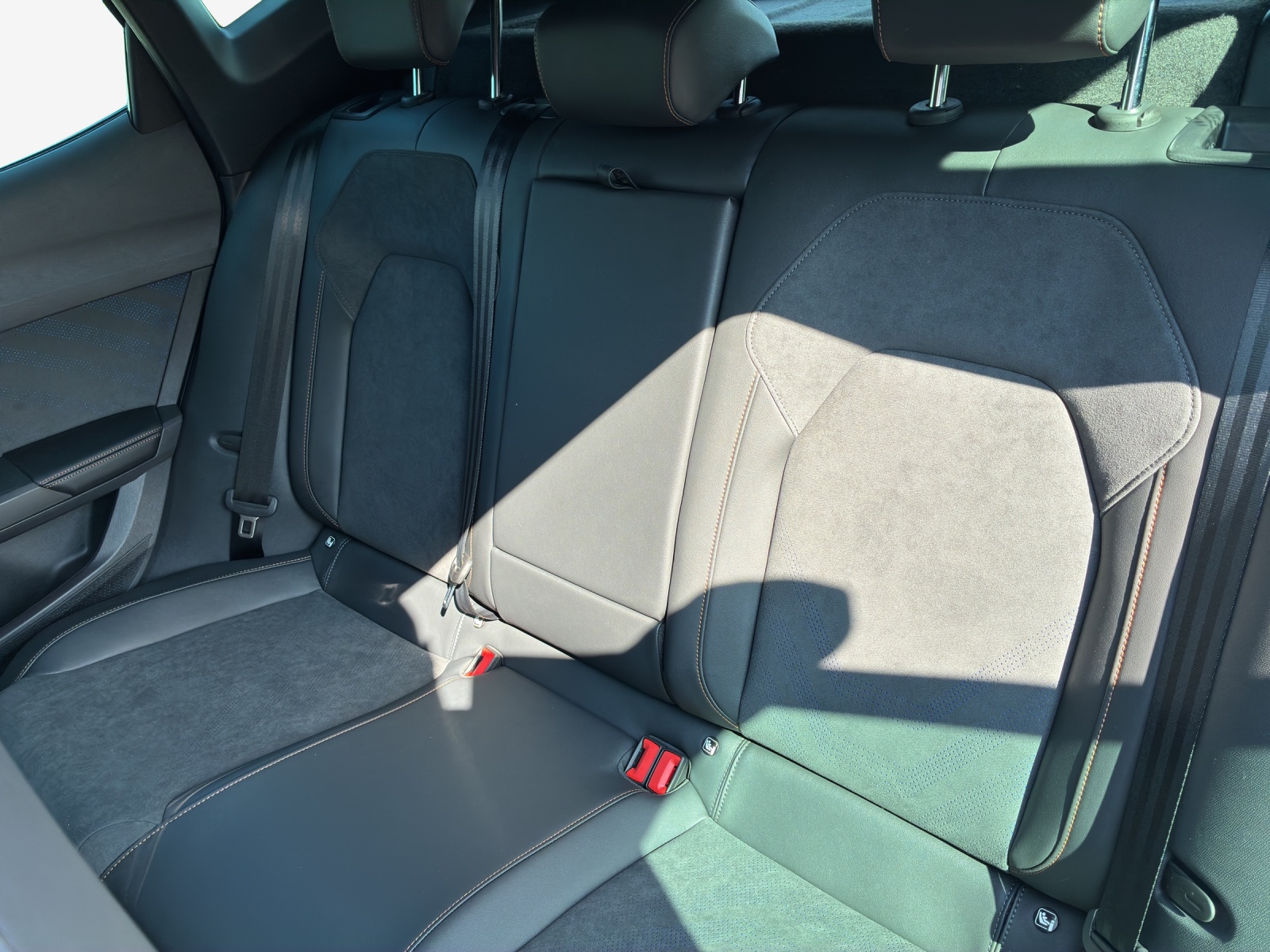 CUPRA Formentor 1.5 e-HYBRID pHEV Prime Edition VZ DSG-image-11