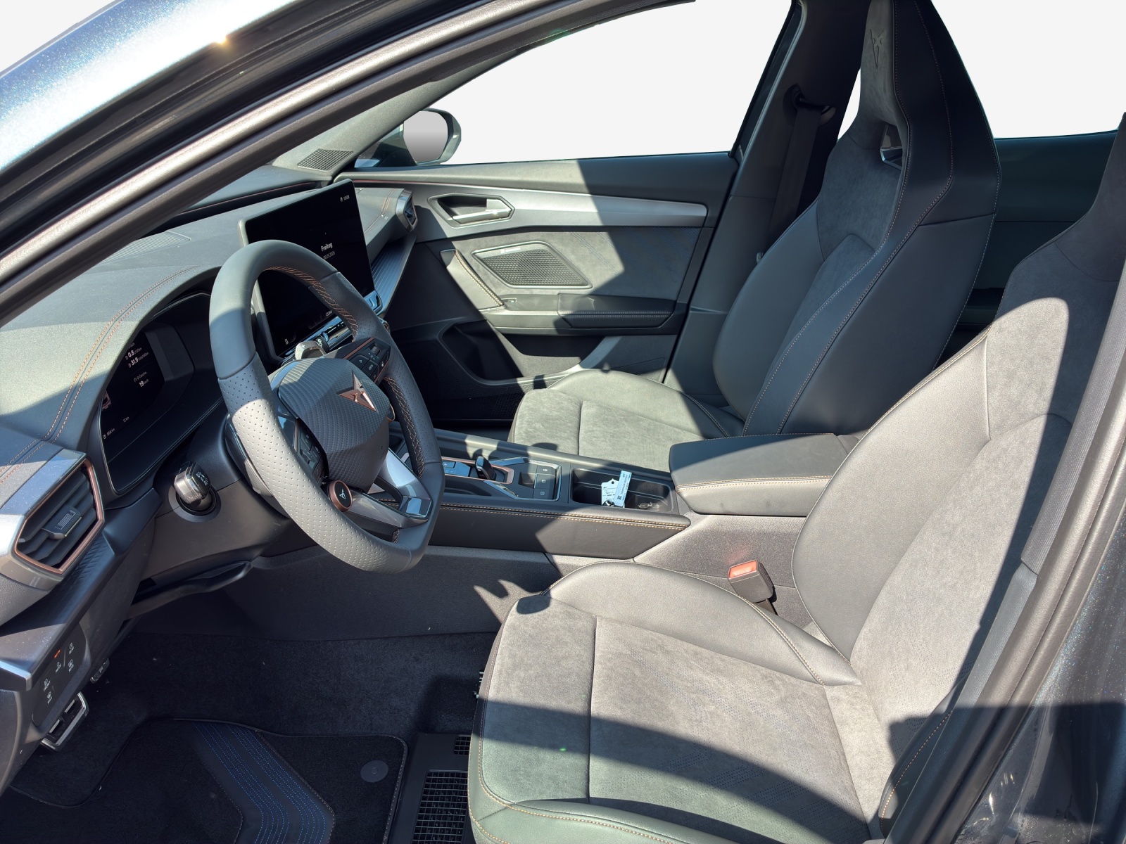 CUPRA Formentor 1.5 e-HYBRID pHEV Prime Edition VZ DSG-image-7