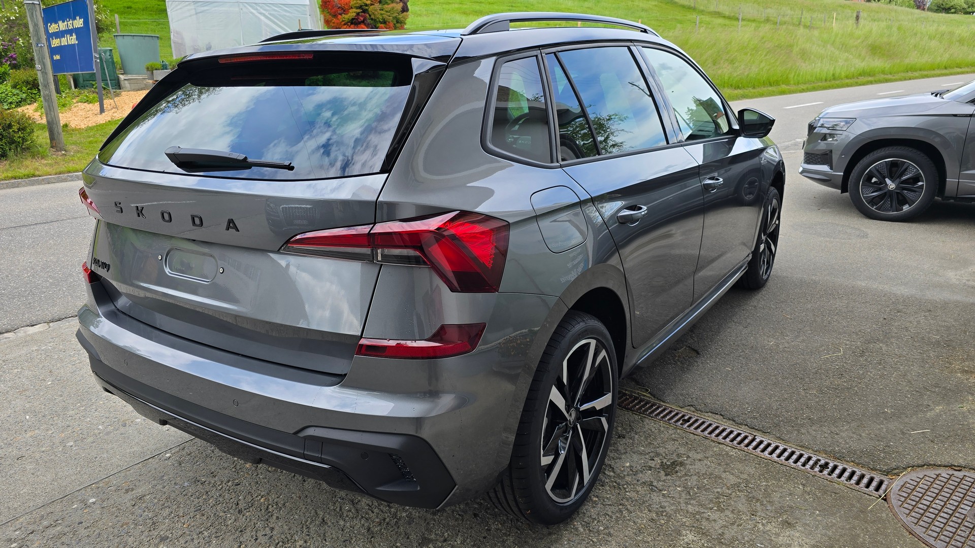 SKODA Kamiq 1.5 TSI Monte Carlo DSG-image-2