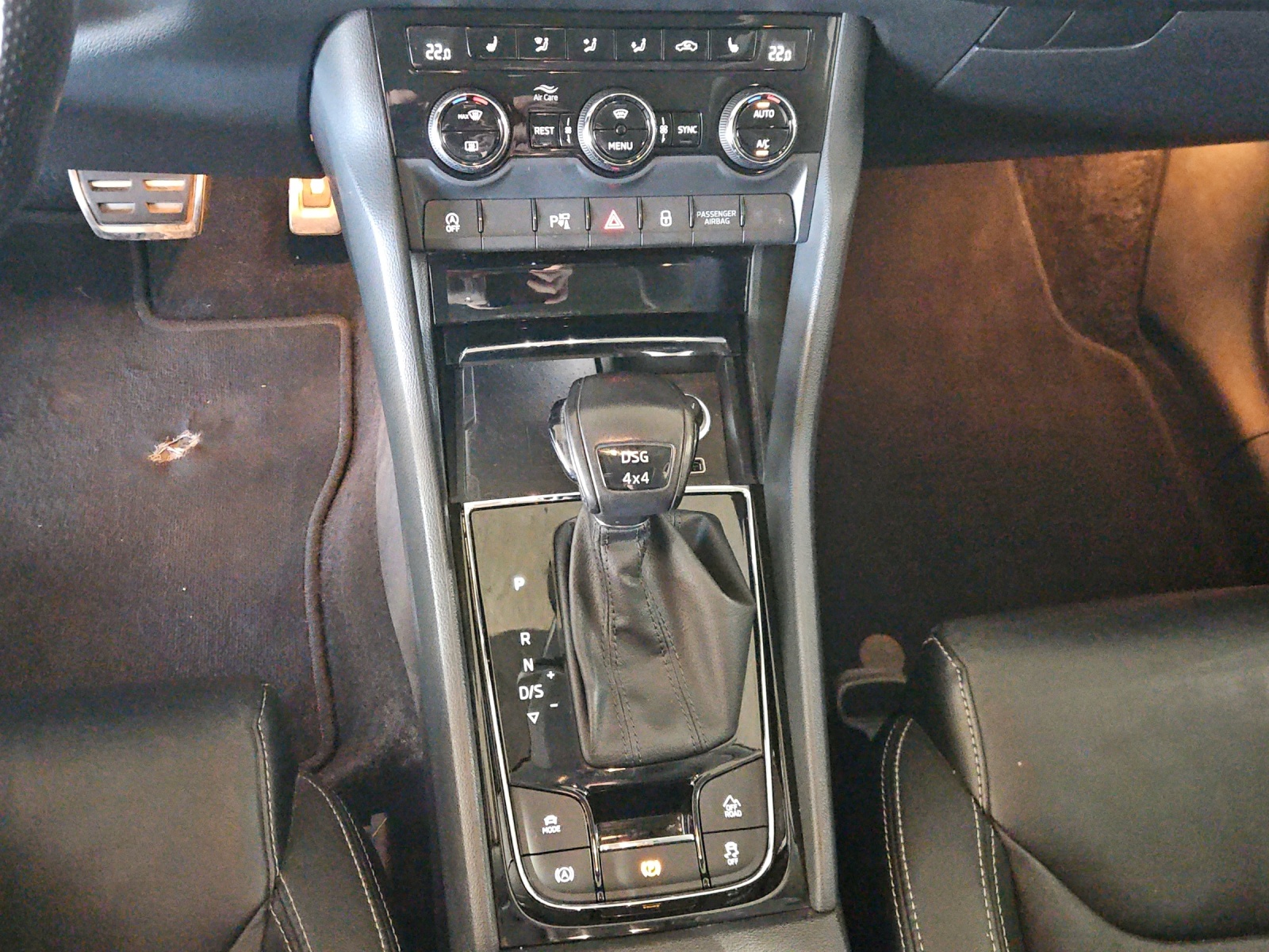 SKODA Kodiaq 2.0 TSI 4x4 Style-image-21