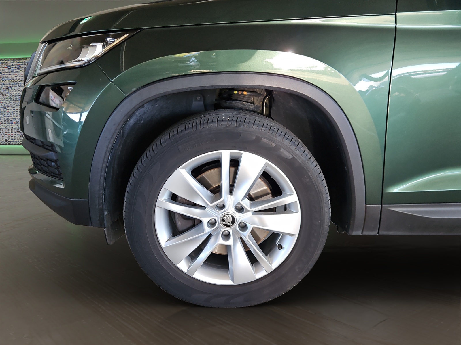 SKODA Kodiaq 2.0 TSI 4x4 Style-image-5