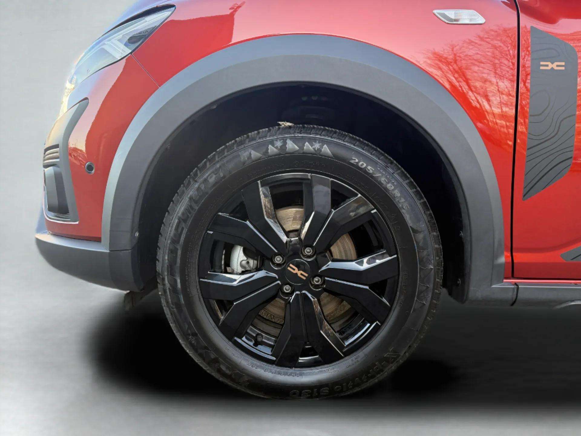 DACIA Jogger TCe 110 Extreme-image-9