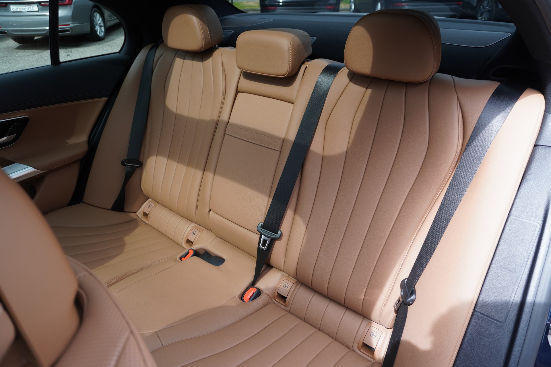 MERCEDES-BENZ E 450 9G-Tronic 4Matic AMG-LINE-image-14