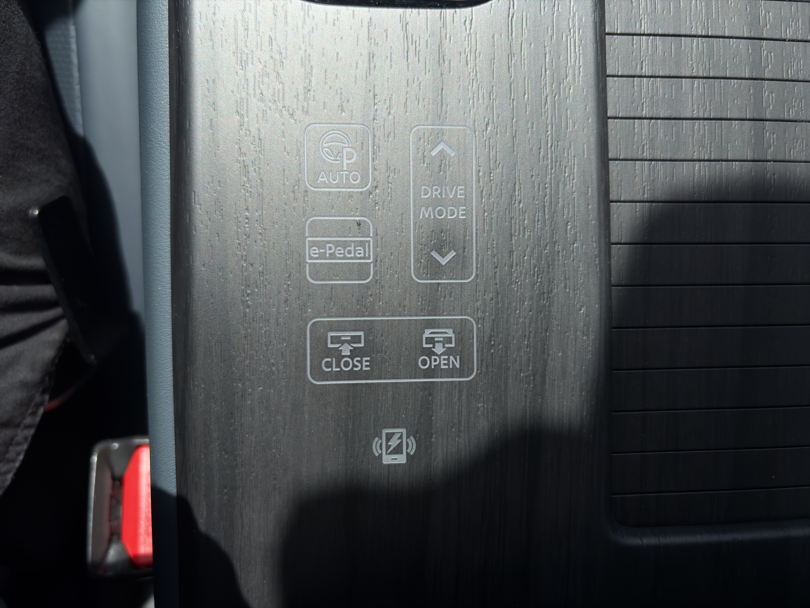NISSAN Ariya Evolve-image-16